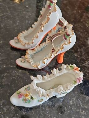 Porcelain Decorative Women's Shoe Figurines - White with Pastel Floral Accents